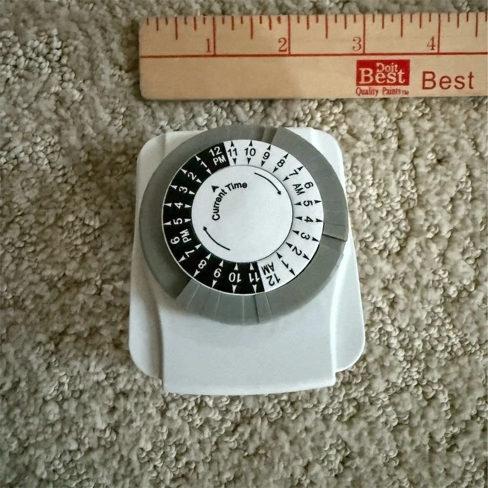 Prime 24-Hour Indoor Mechanical‎ Plug-In Outlet Timer 1-Outlet 15A